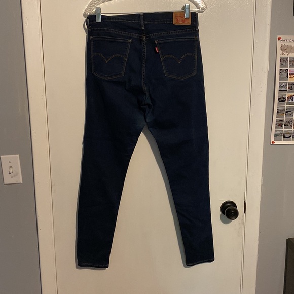 Levi’s Jean 710 Super Skinny Size 32 - Picture 2 of 2